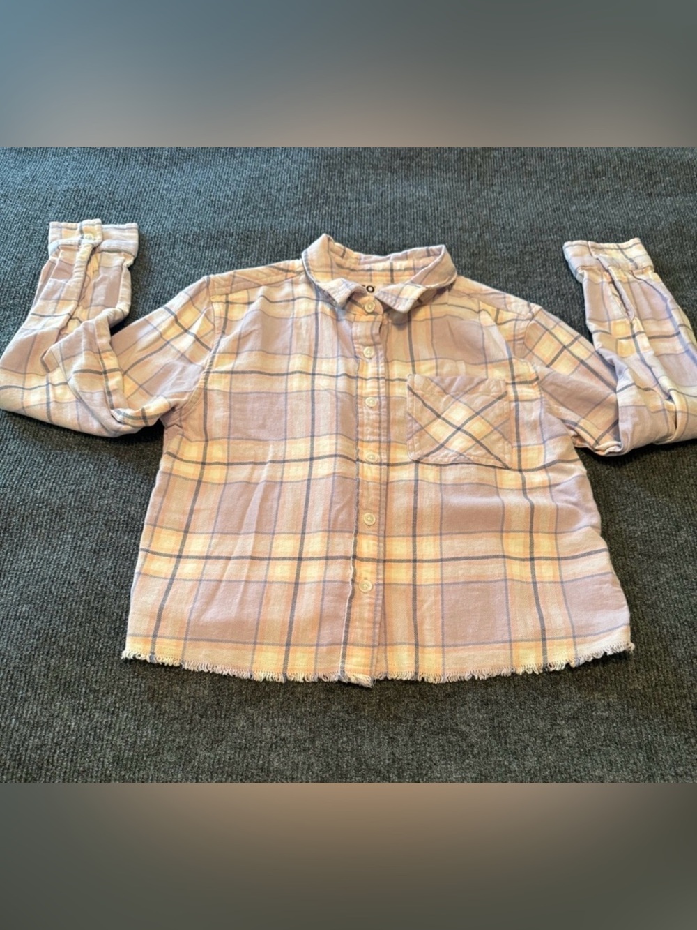 SO Cropped Flannel Plaid Shirt Raw Hem Lavender Peach Button Up Size L 10/12
